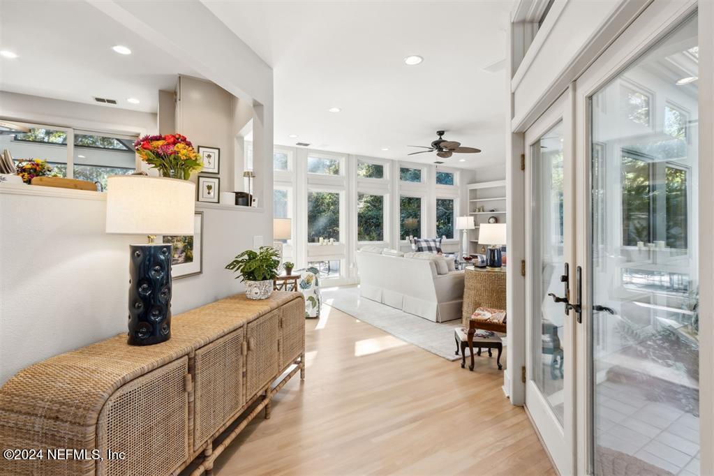 4 FOXTAIL Road