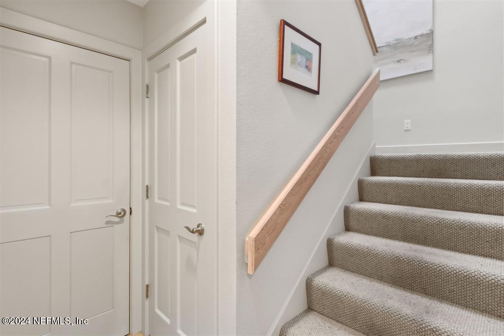 4 FOXTAIL Road