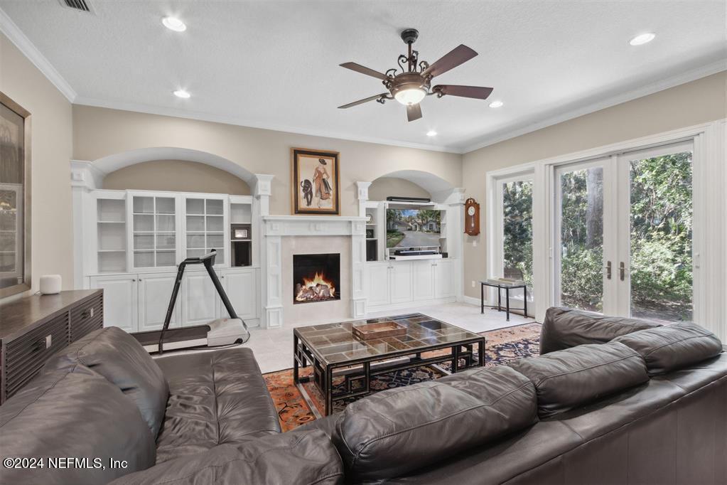 114 SEA MARSH Road