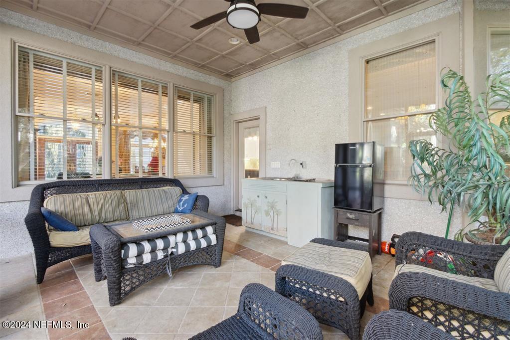 114 SEA MARSH Road