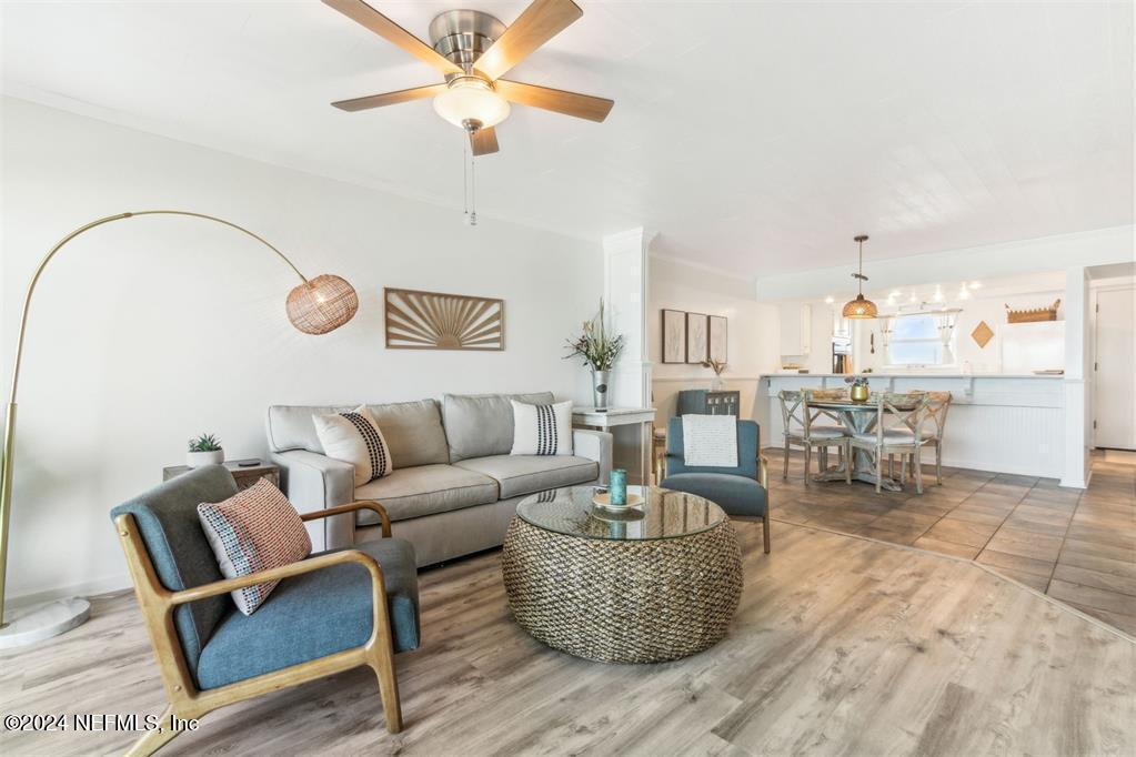 3240 S FLETCHER Avenue, 671