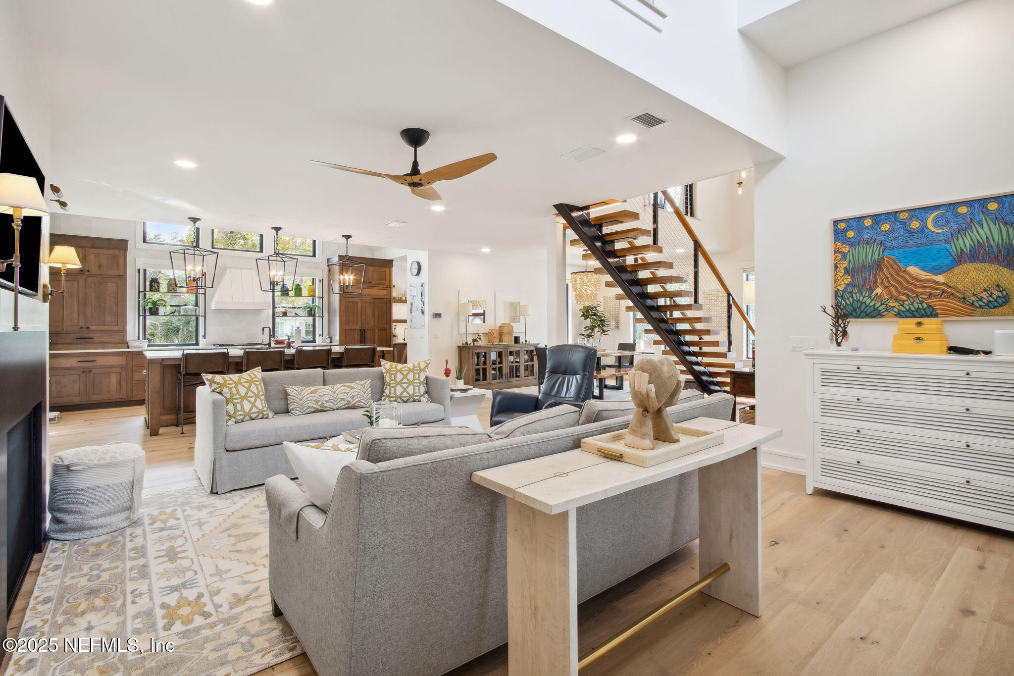 230 S 3RD Street