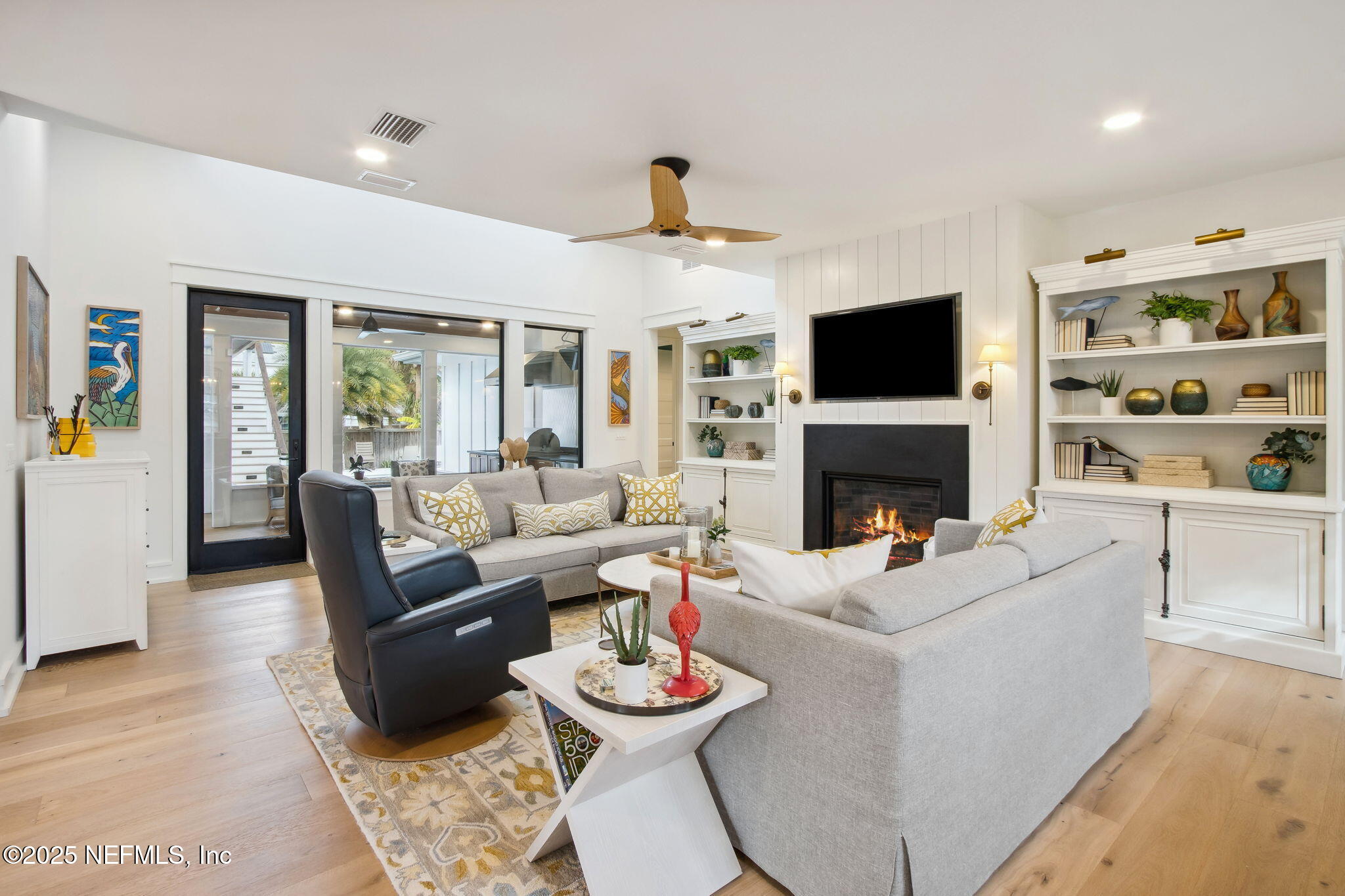 230 S 3RD Street