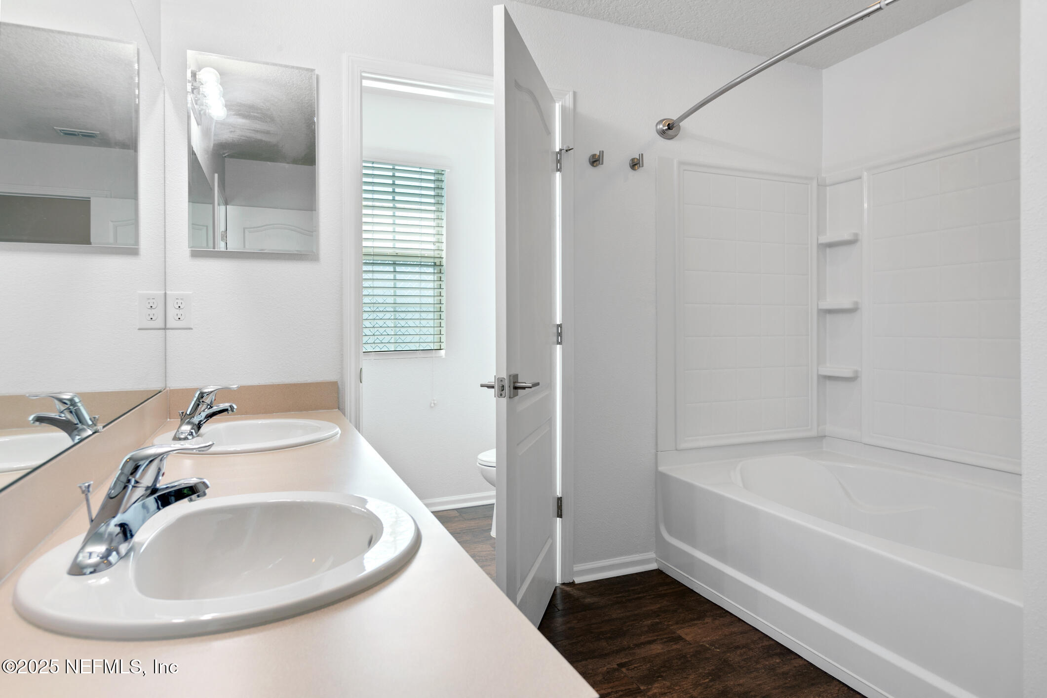 75079 MORNING GLEN Court