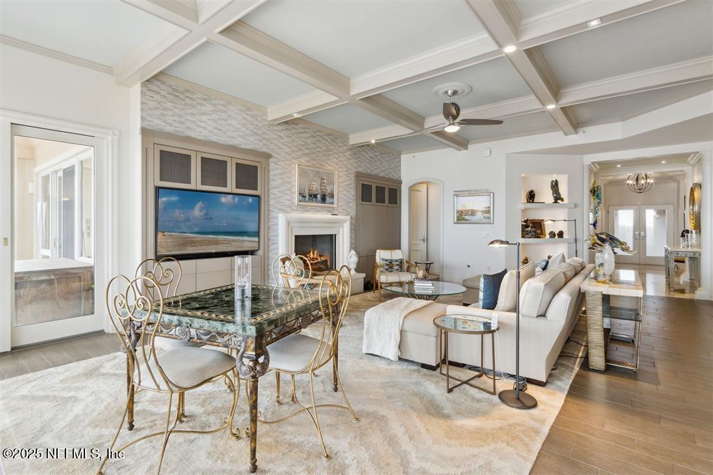 719 OCEAN CLUB Court 719