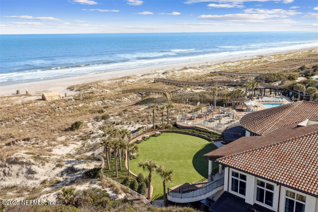 719 OCEAN CLUB Court 719