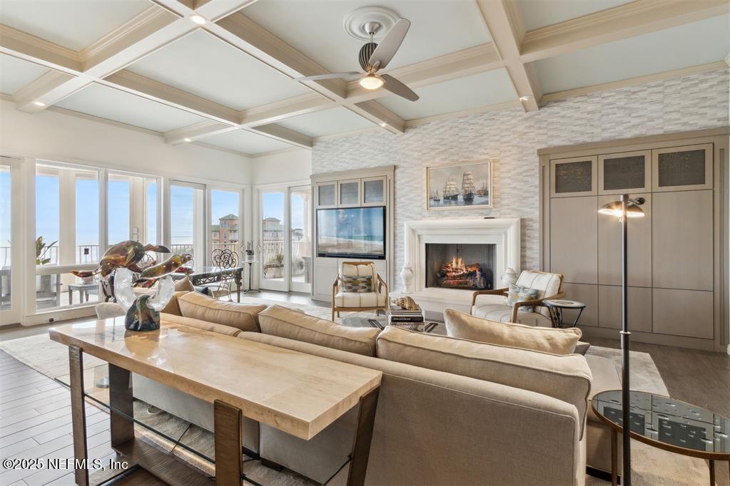 719 OCEAN CLUB Court 719
