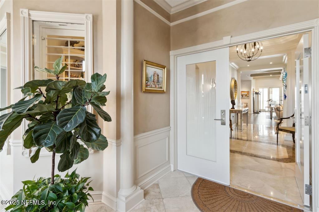 719 OCEAN CLUB Court 719