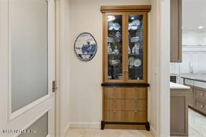 719 OCEAN CLUB Court 719