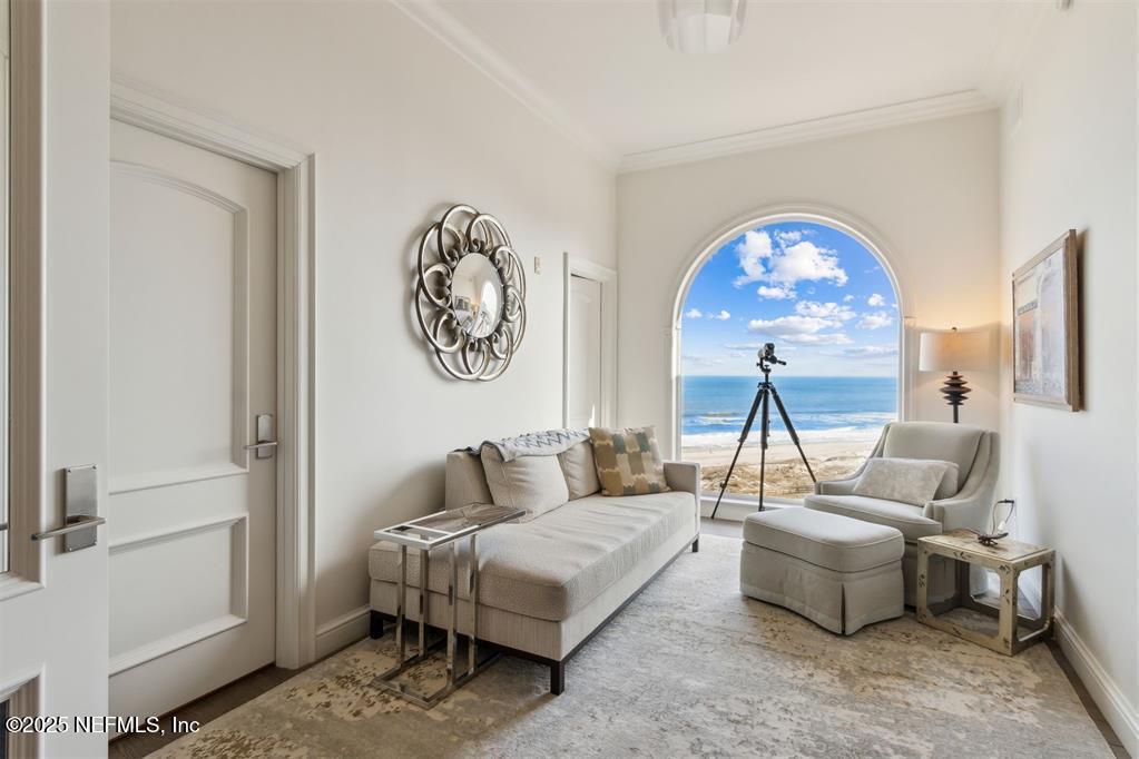 719 OCEAN CLUB Court 719