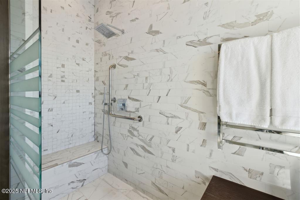719 OCEAN CLUB Court 719