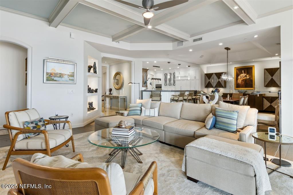 719 OCEAN CLUB Court 719