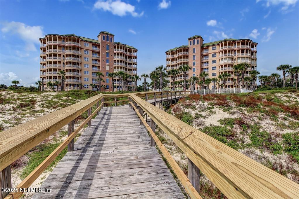 719 OCEAN CLUB Court 719