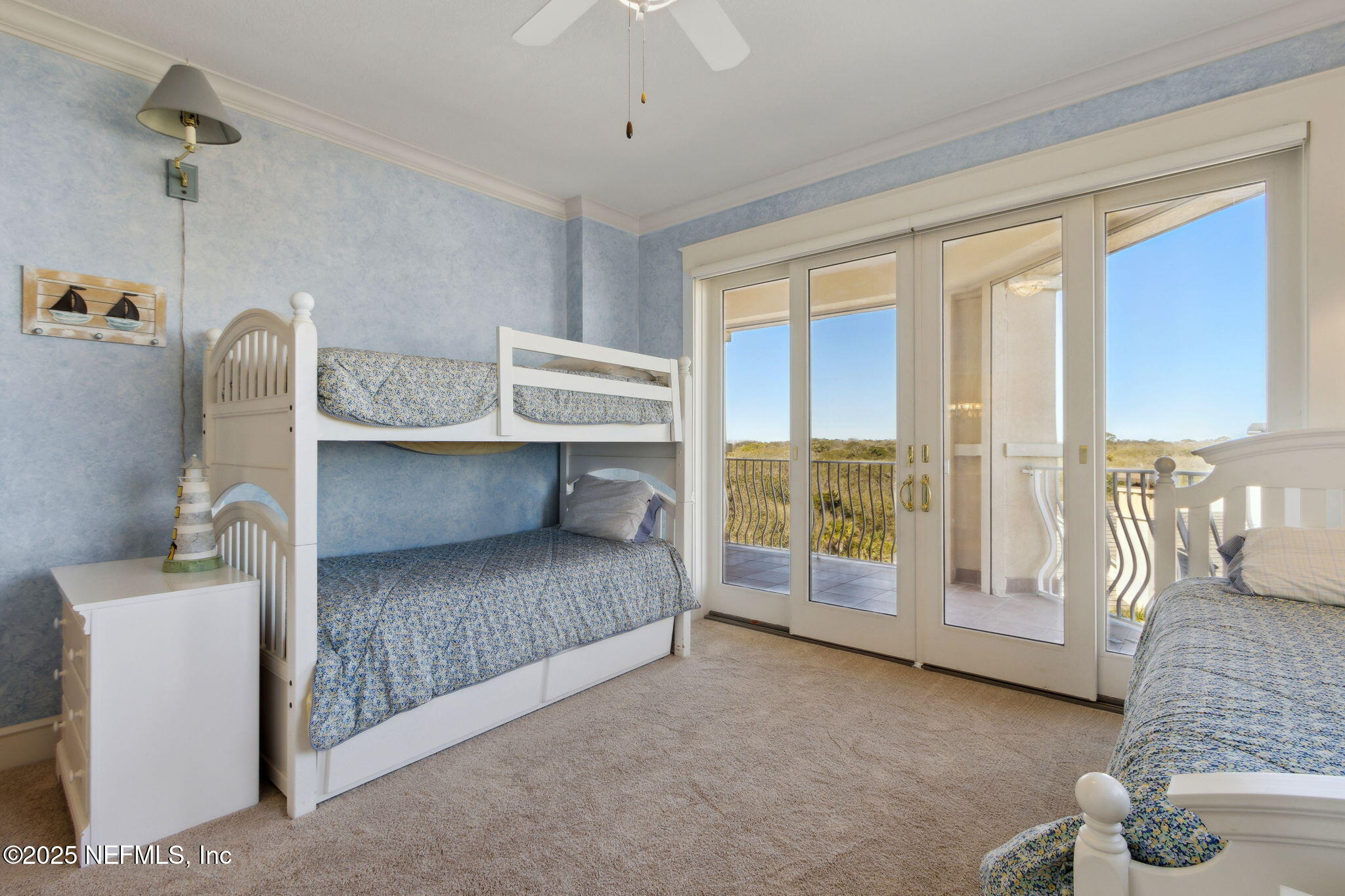 457 BEACHSIDE Place