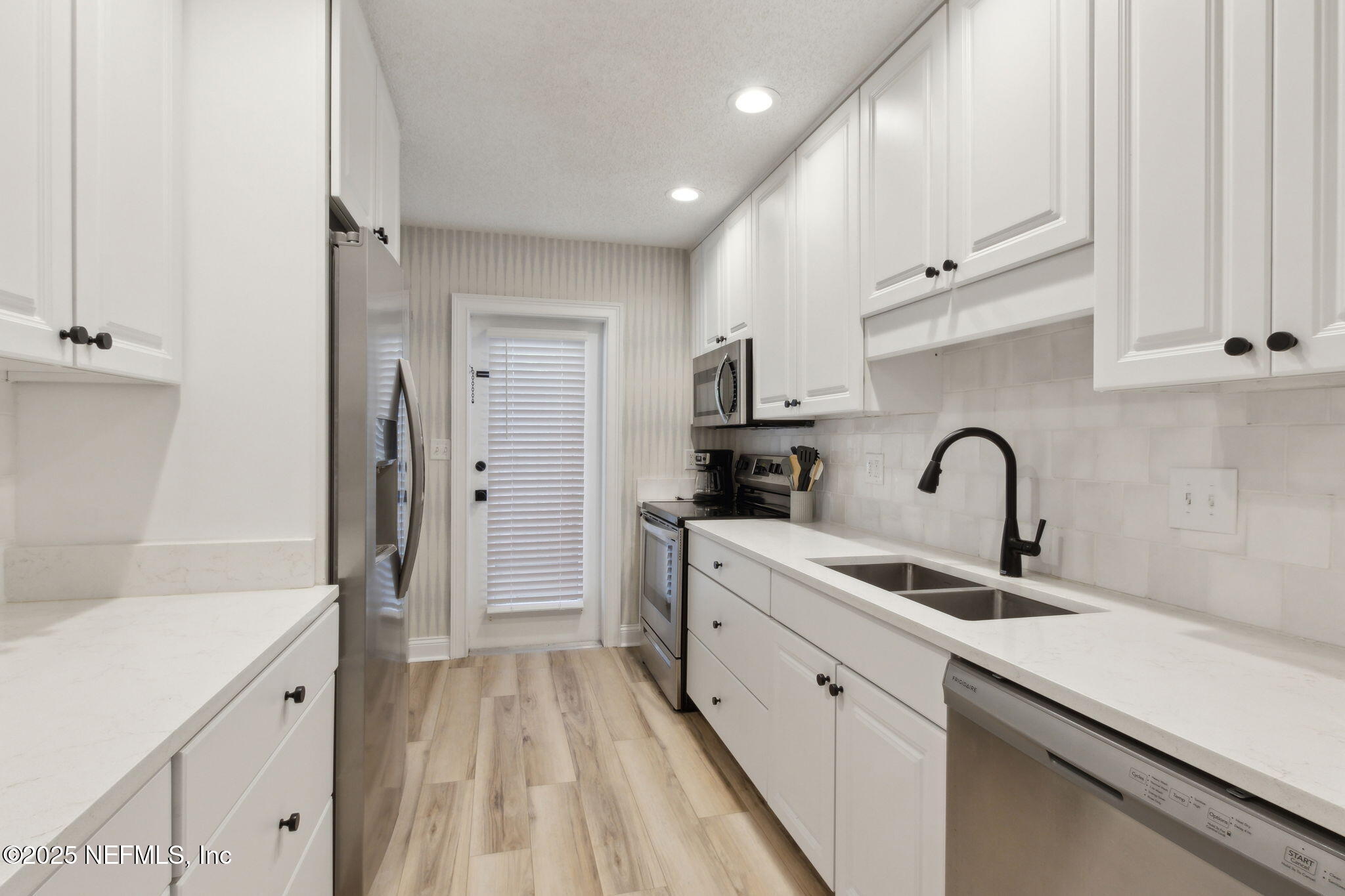 3206 SEA MARSH Road 3206
