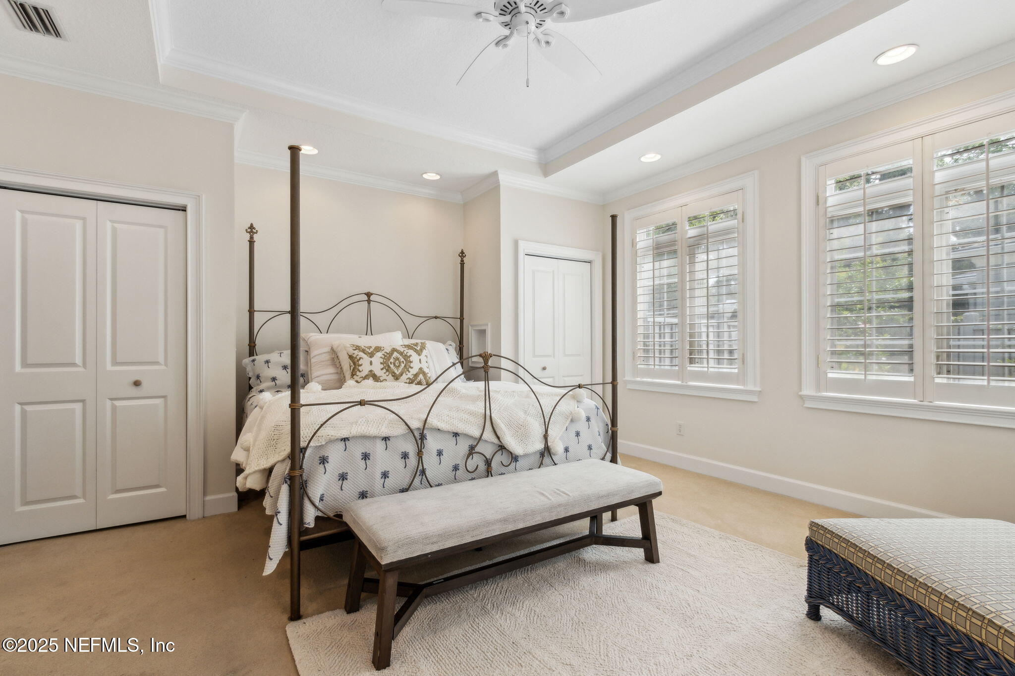 2 HERON OAKS Court