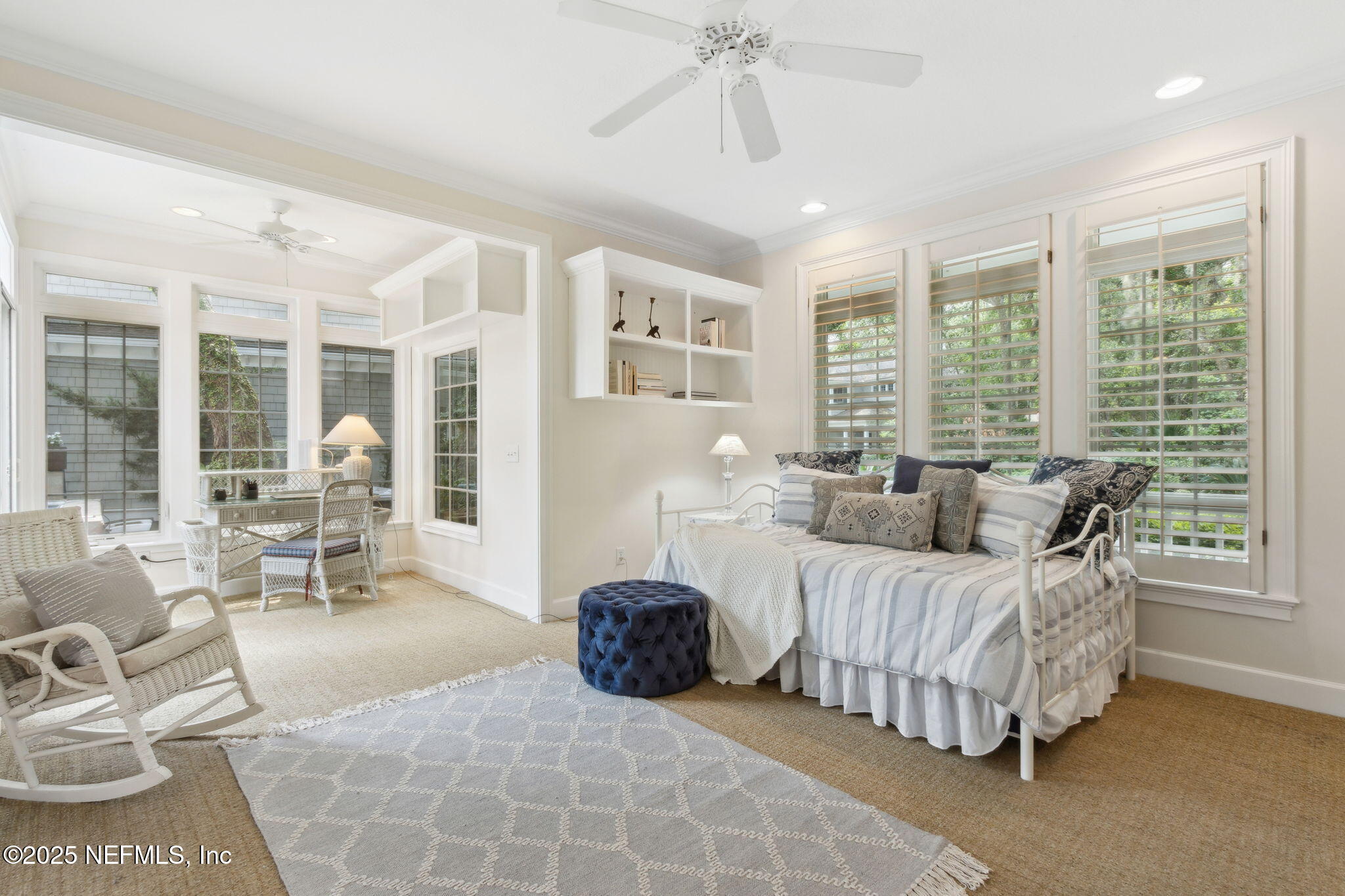 2 HERON OAKS Court