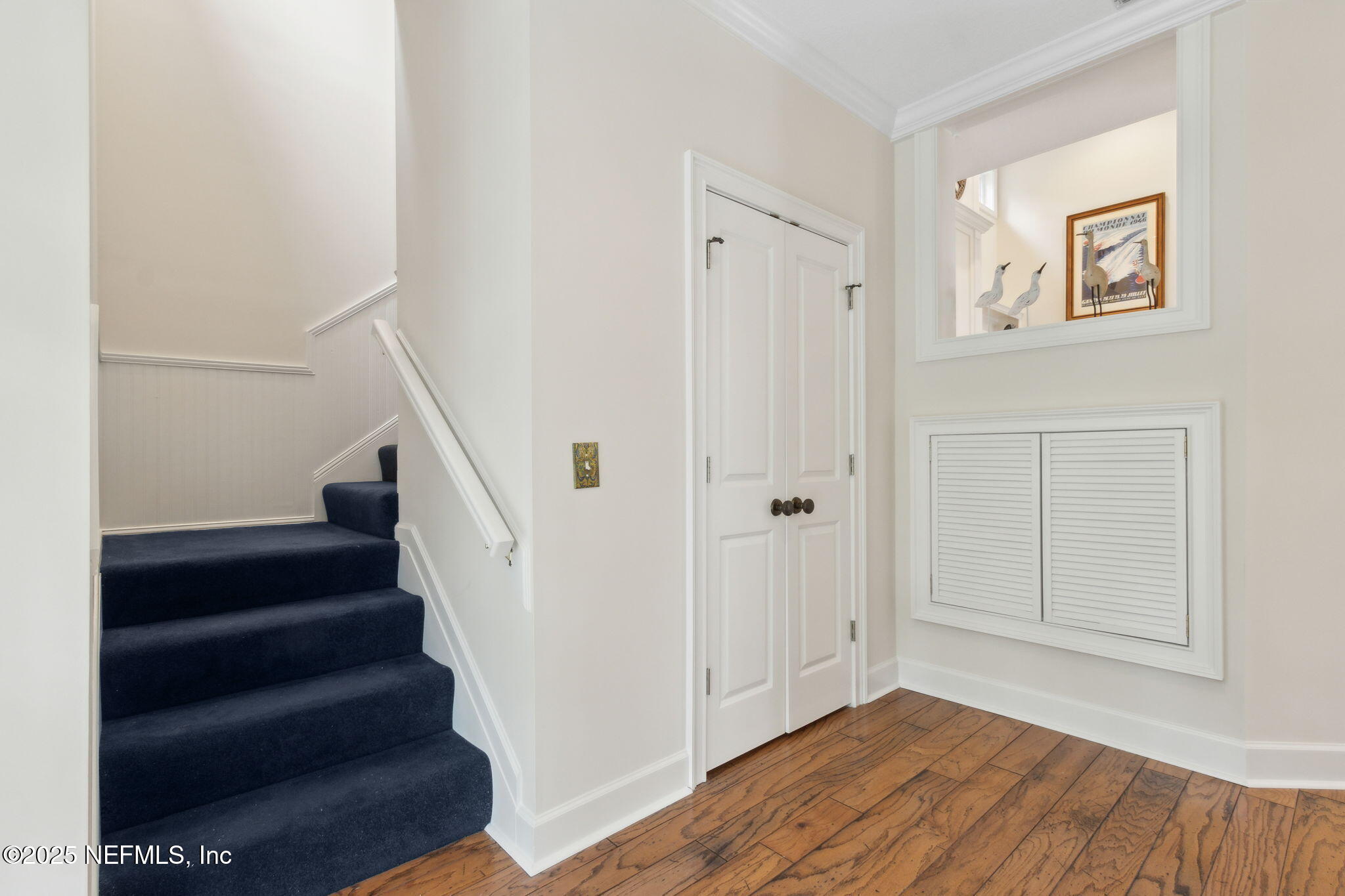 2 HERON OAKS Court