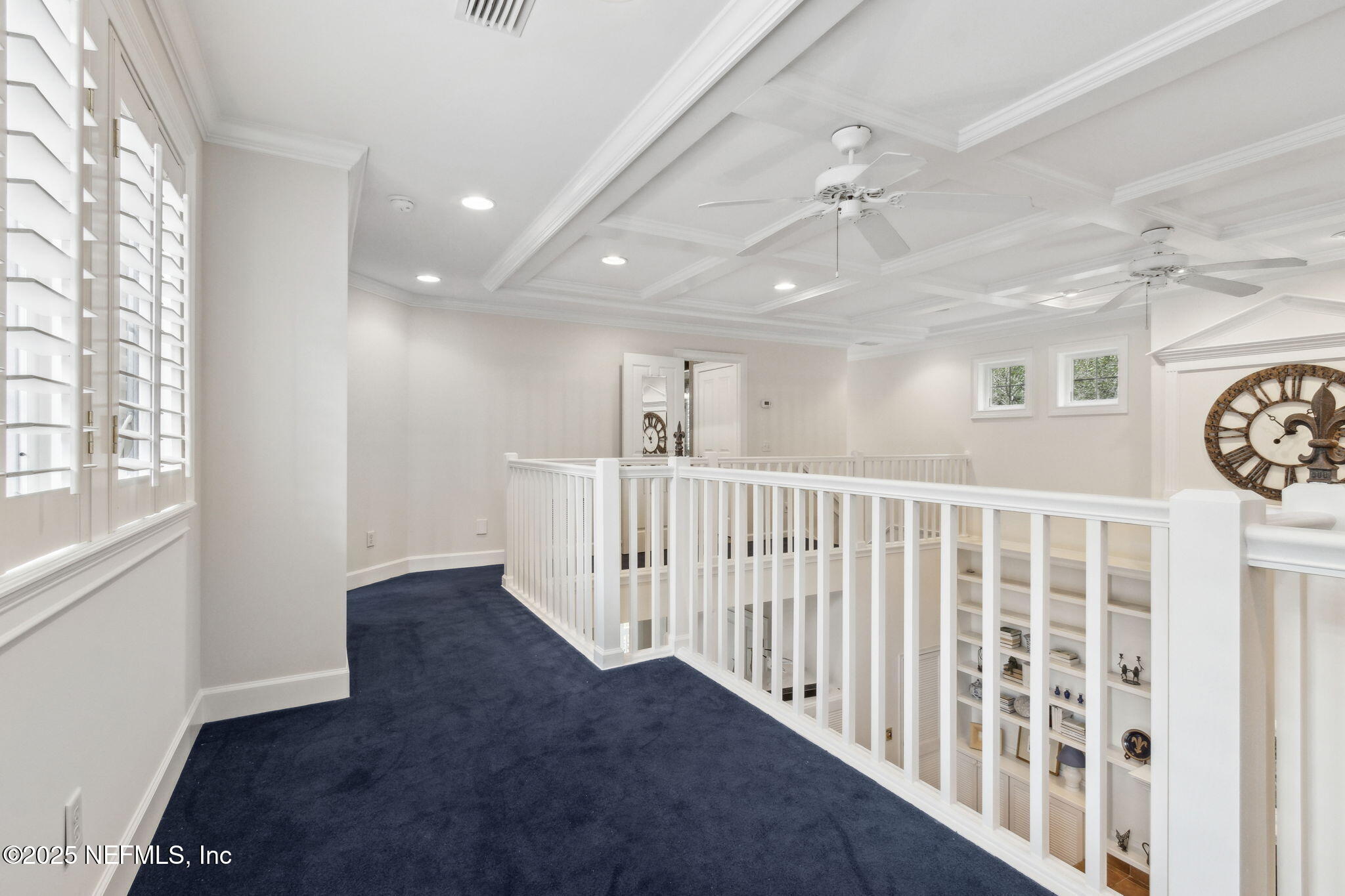 2 HERON OAKS Court
