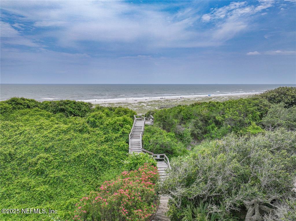 6545 SPYGLASS Circle