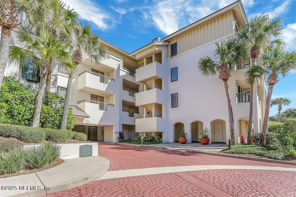 6545 SPYGLASS Circle