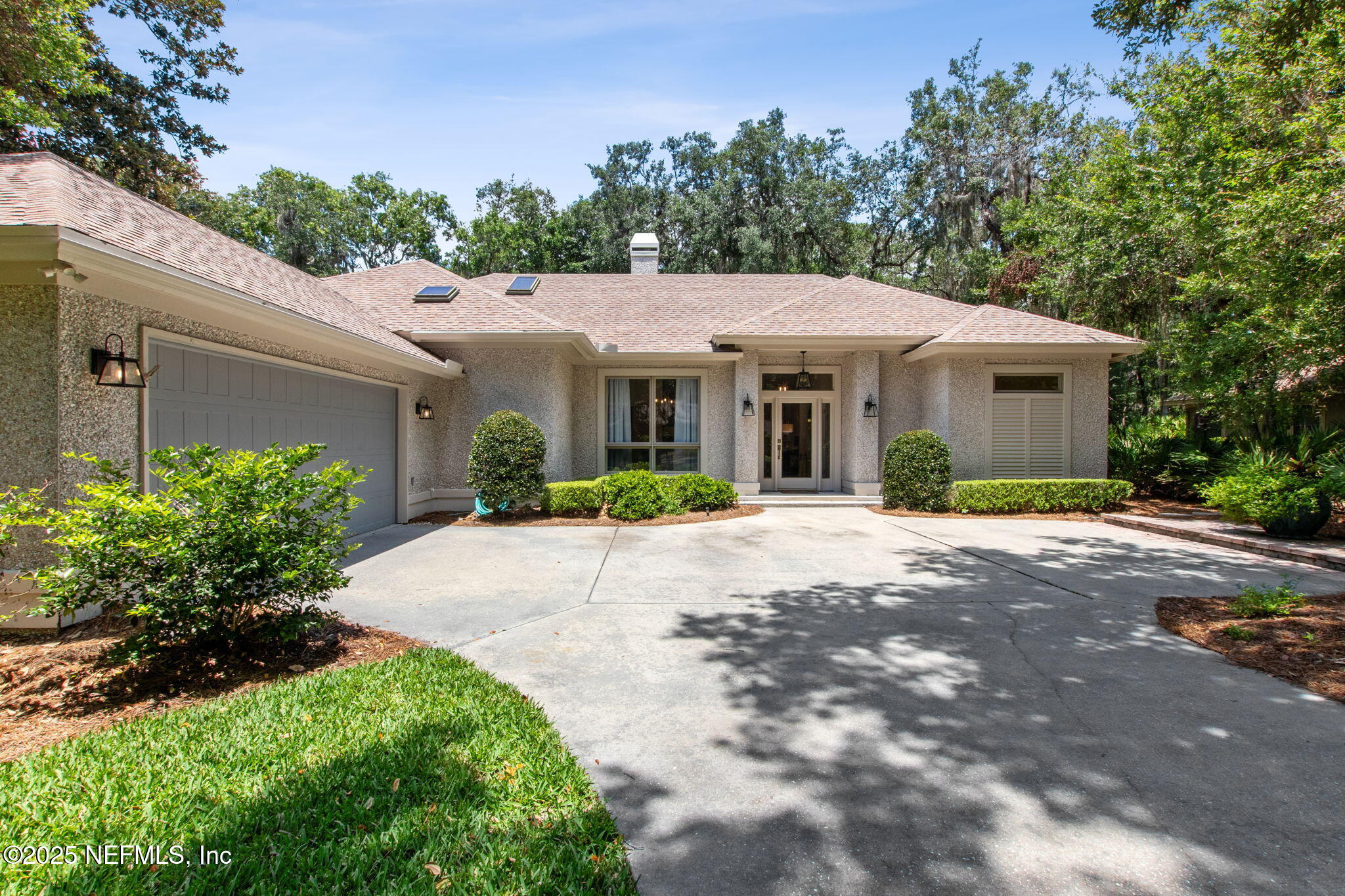 15 MARSH CREEK Road