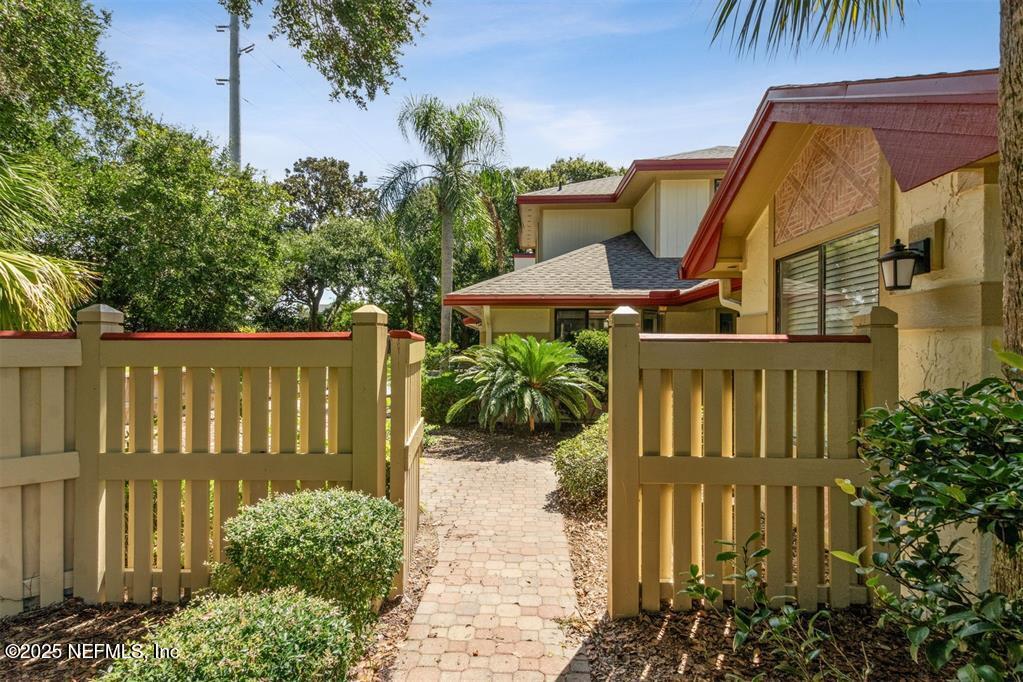 110 EIDER Court