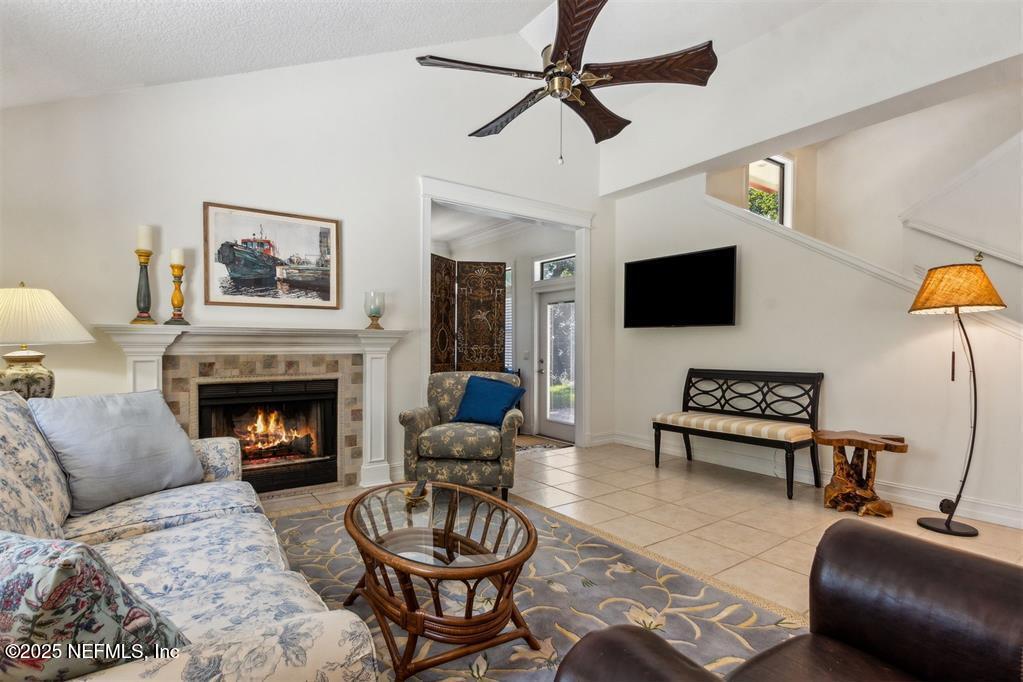 110 EIDER Court
