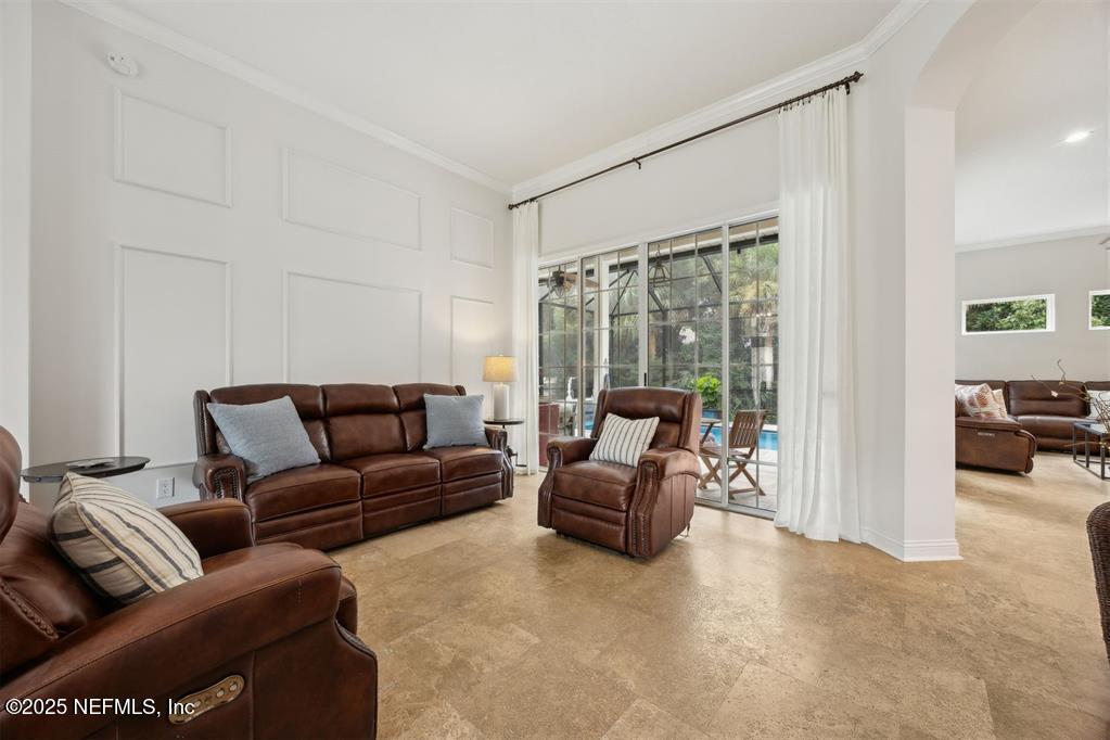 2792 S OCEAN OAKS Drive