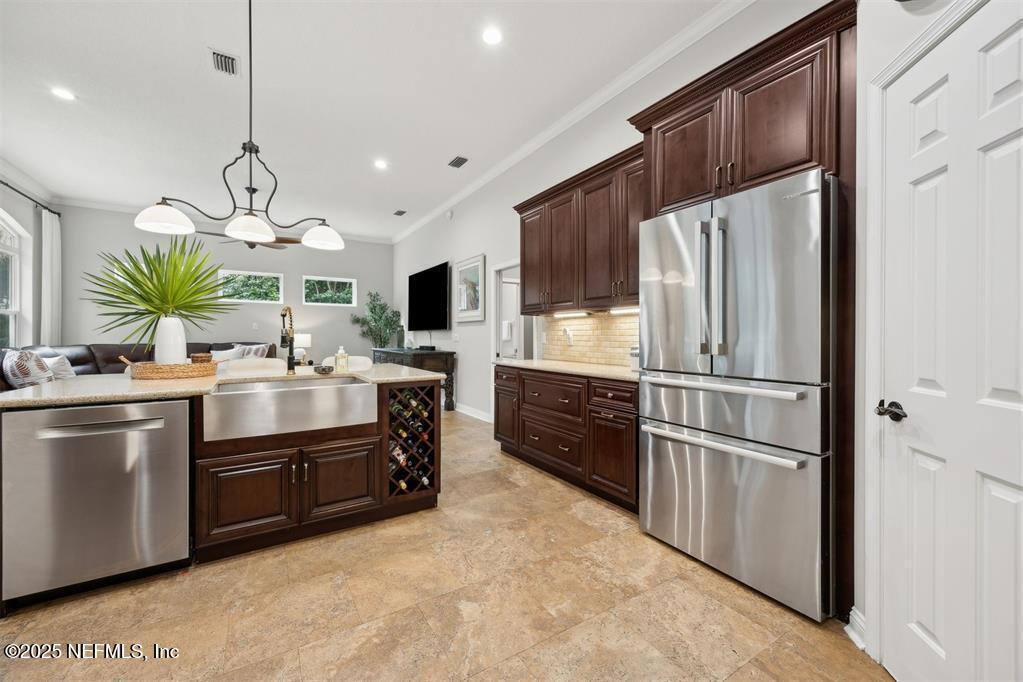 2792 S OCEAN OAKS Drive