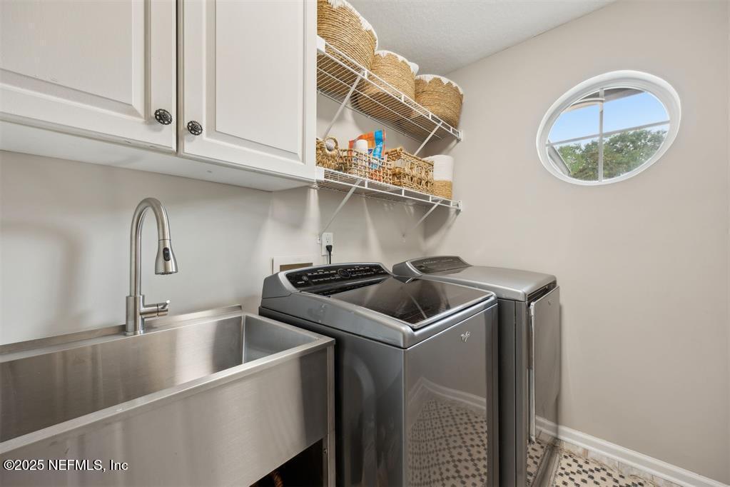 2792 S OCEAN OAKS Drive