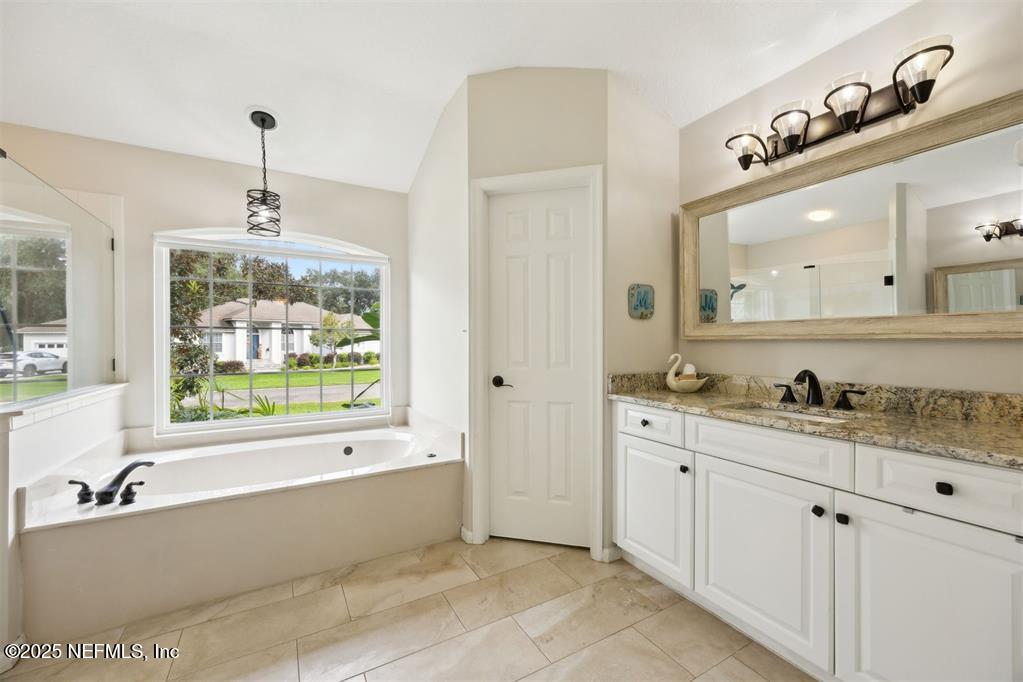 2792 S OCEAN OAKS Drive