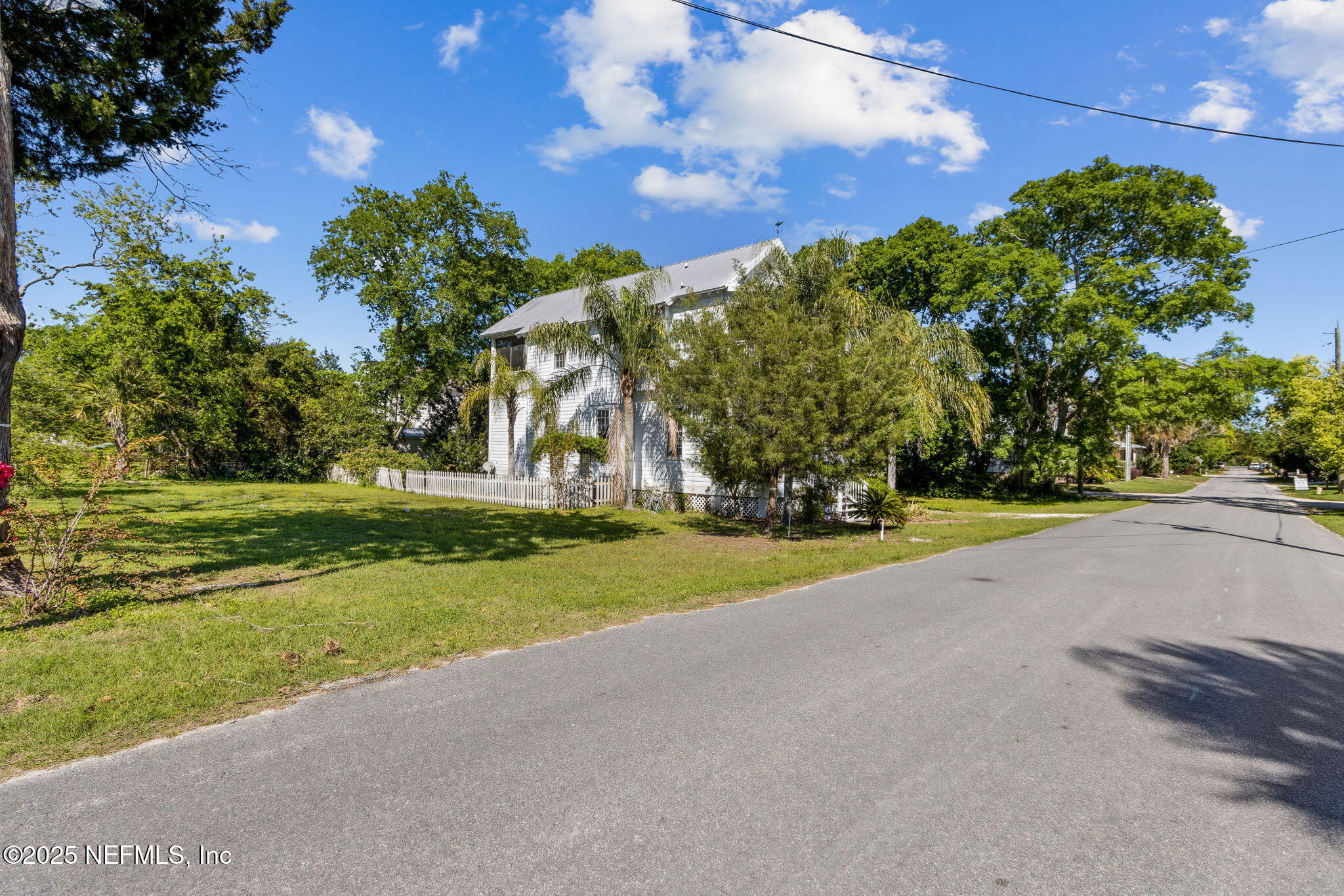 803 WHITE Street