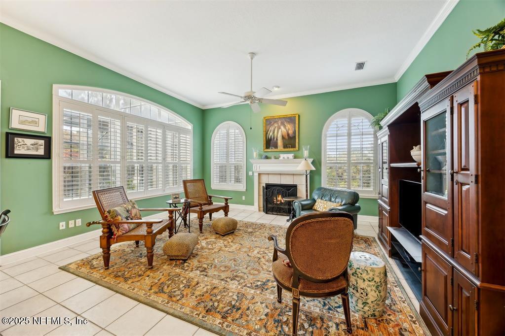 2749 OCEAN OAKS Drive