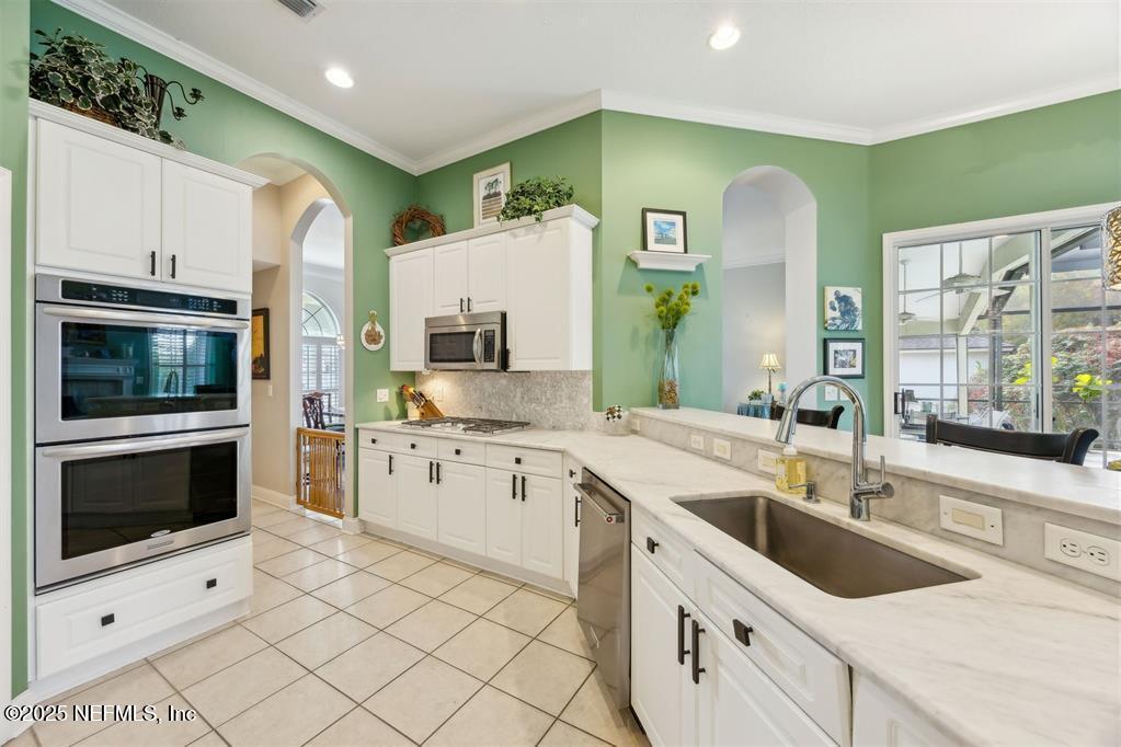 2749 OCEAN OAKS Drive