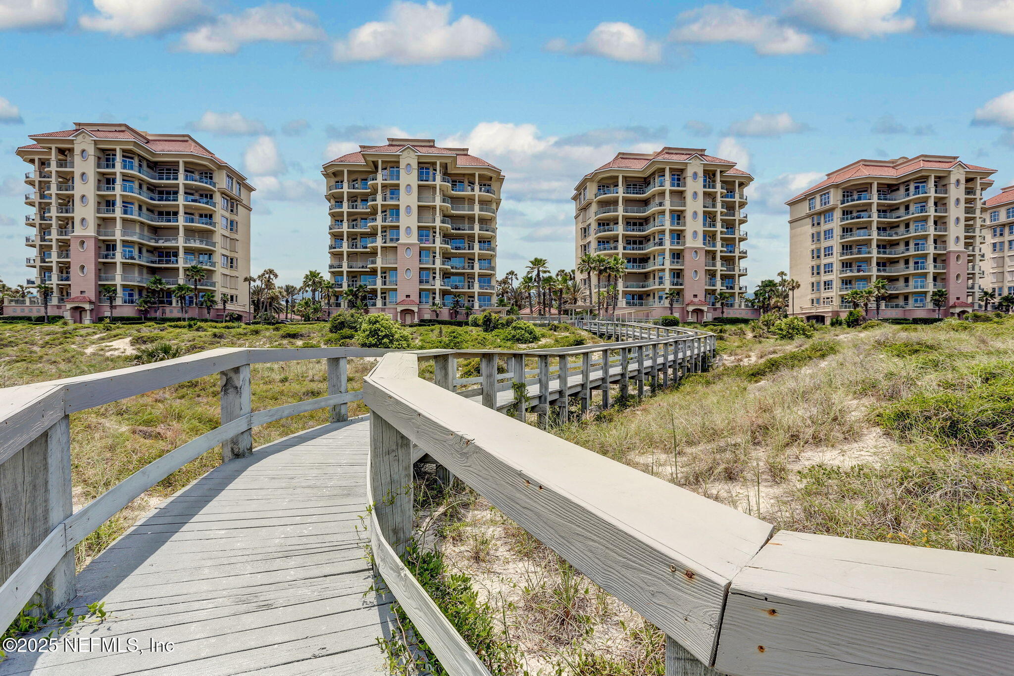 4694 CARLTON DUNES Drive 1401