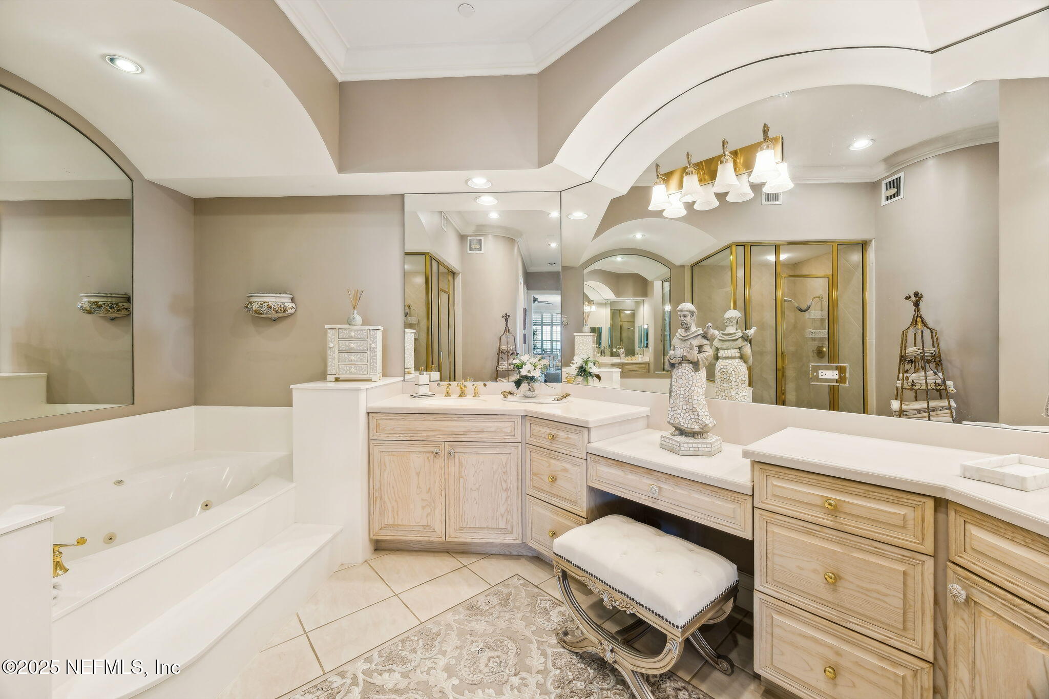 4694 CARLTON DUNES Drive 1401