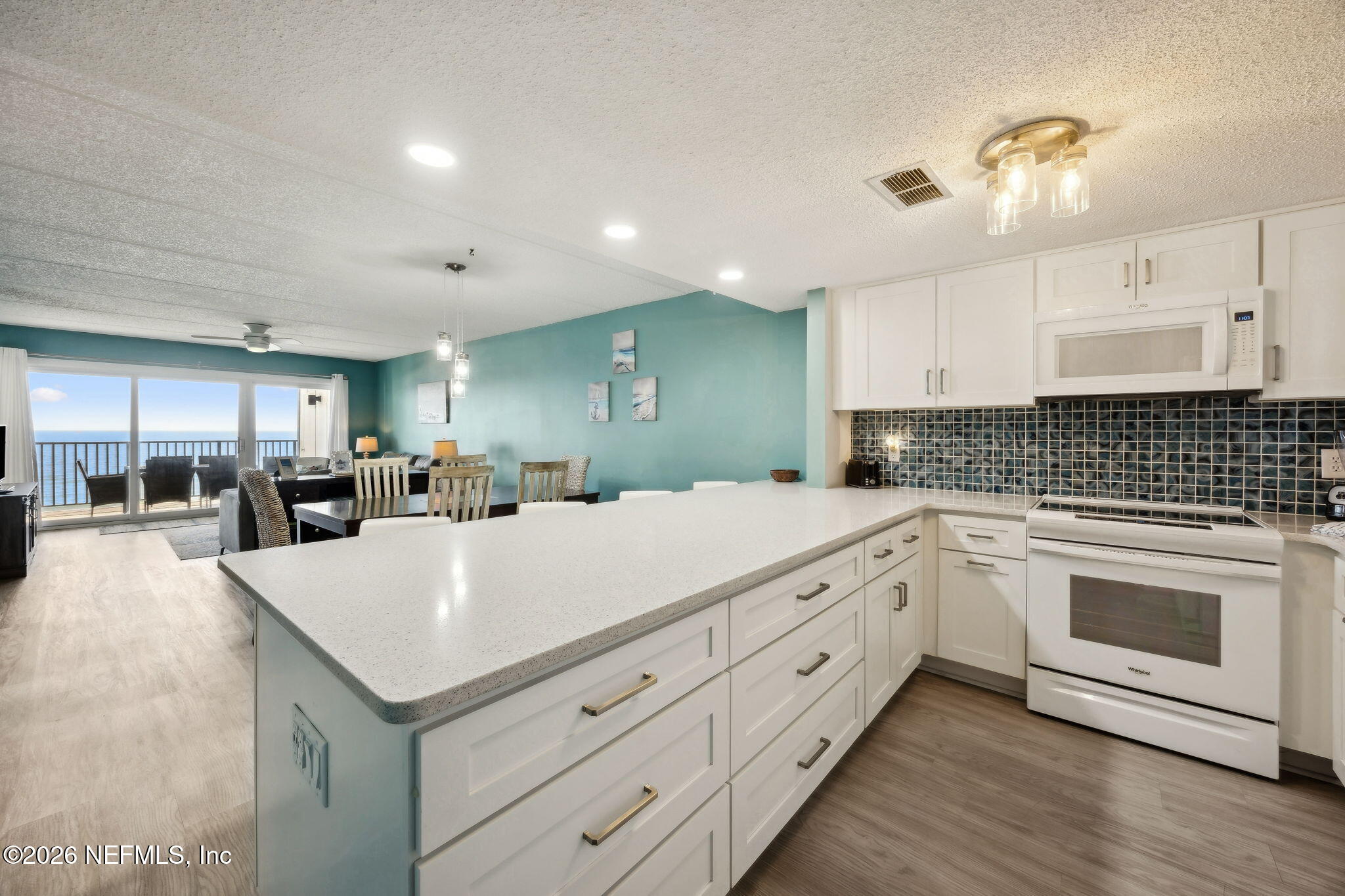 3350 S FLETCHER Avenue 5D