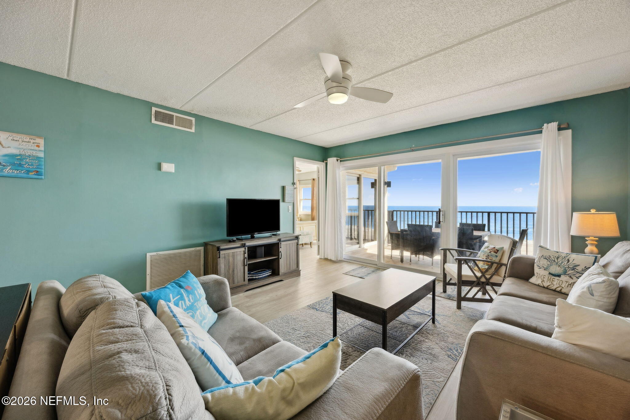 3350 S FLETCHER Avenue 5D