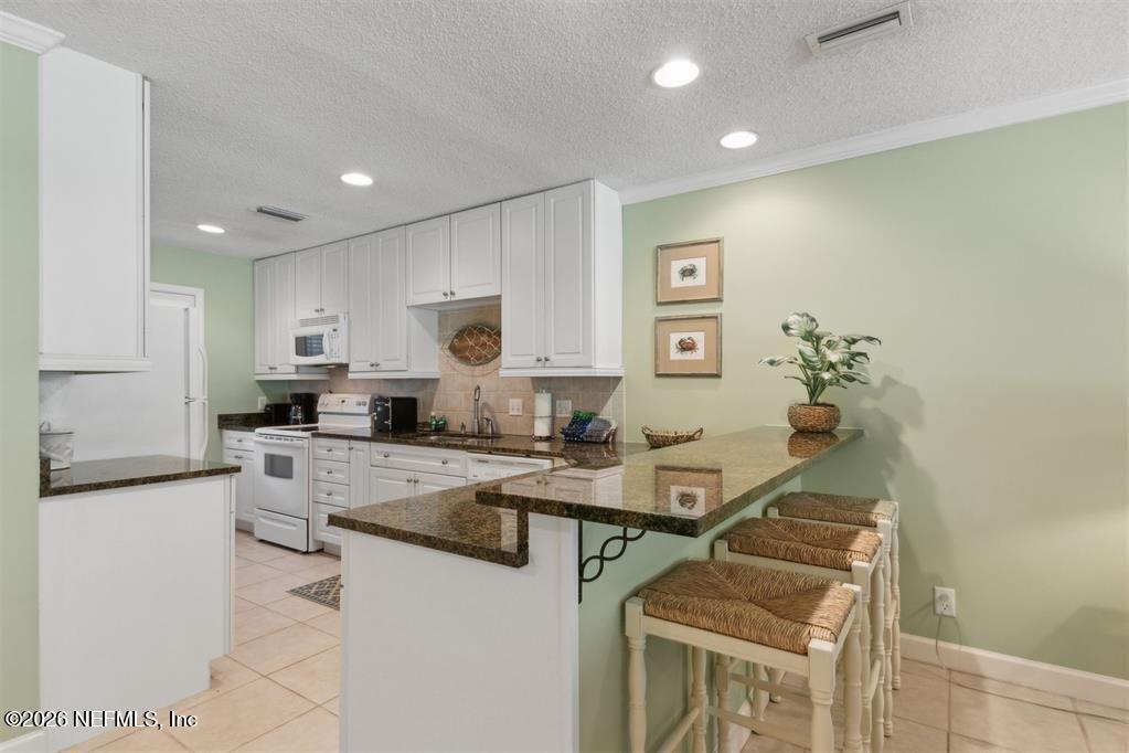 3328 SEA MARSH Road