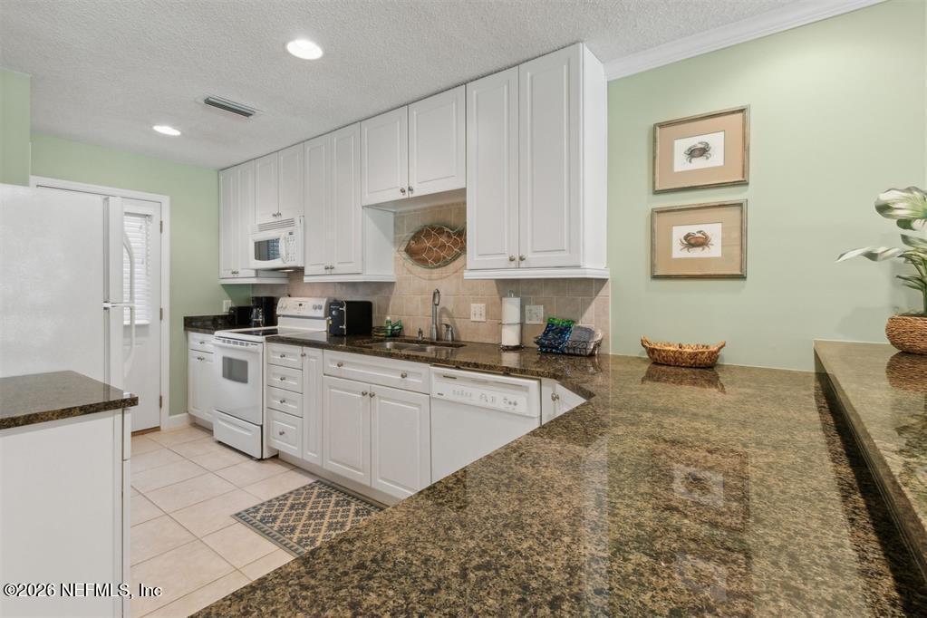 3328 SEA MARSH Road