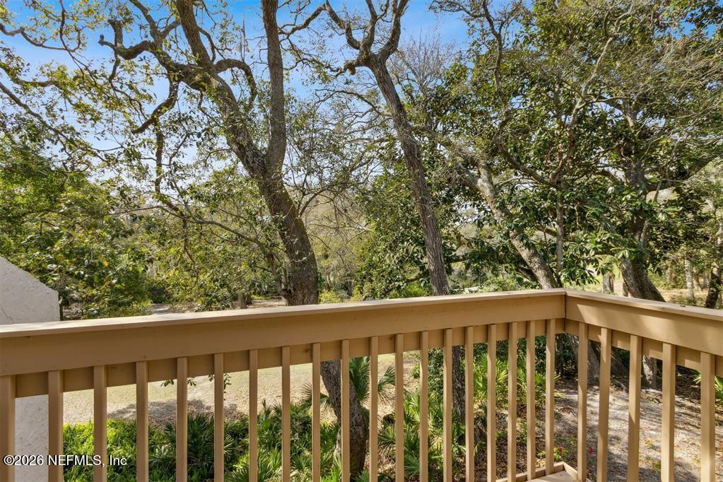 2004 BEACH WOOD Road