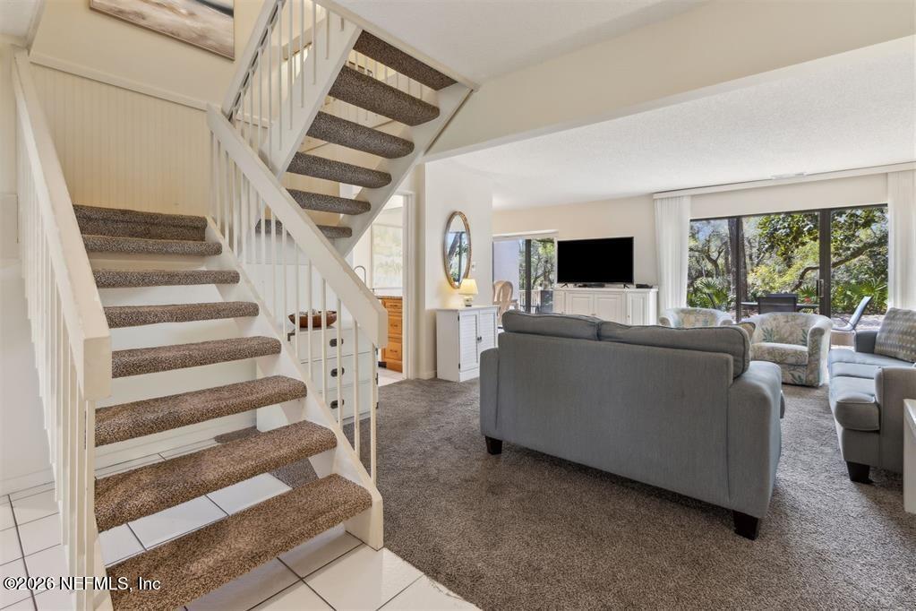 2004 BEACH WOOD Road