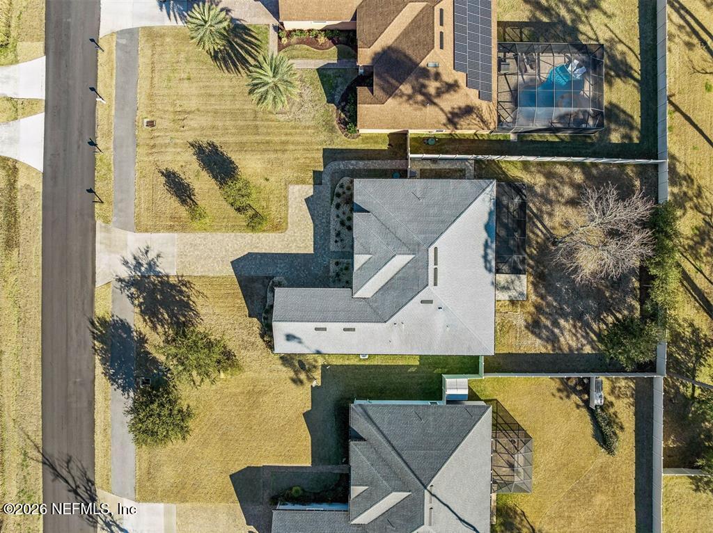 828 SIMMONS Road