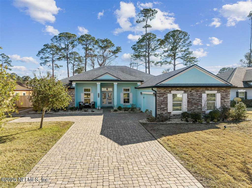 828 SIMMONS Road