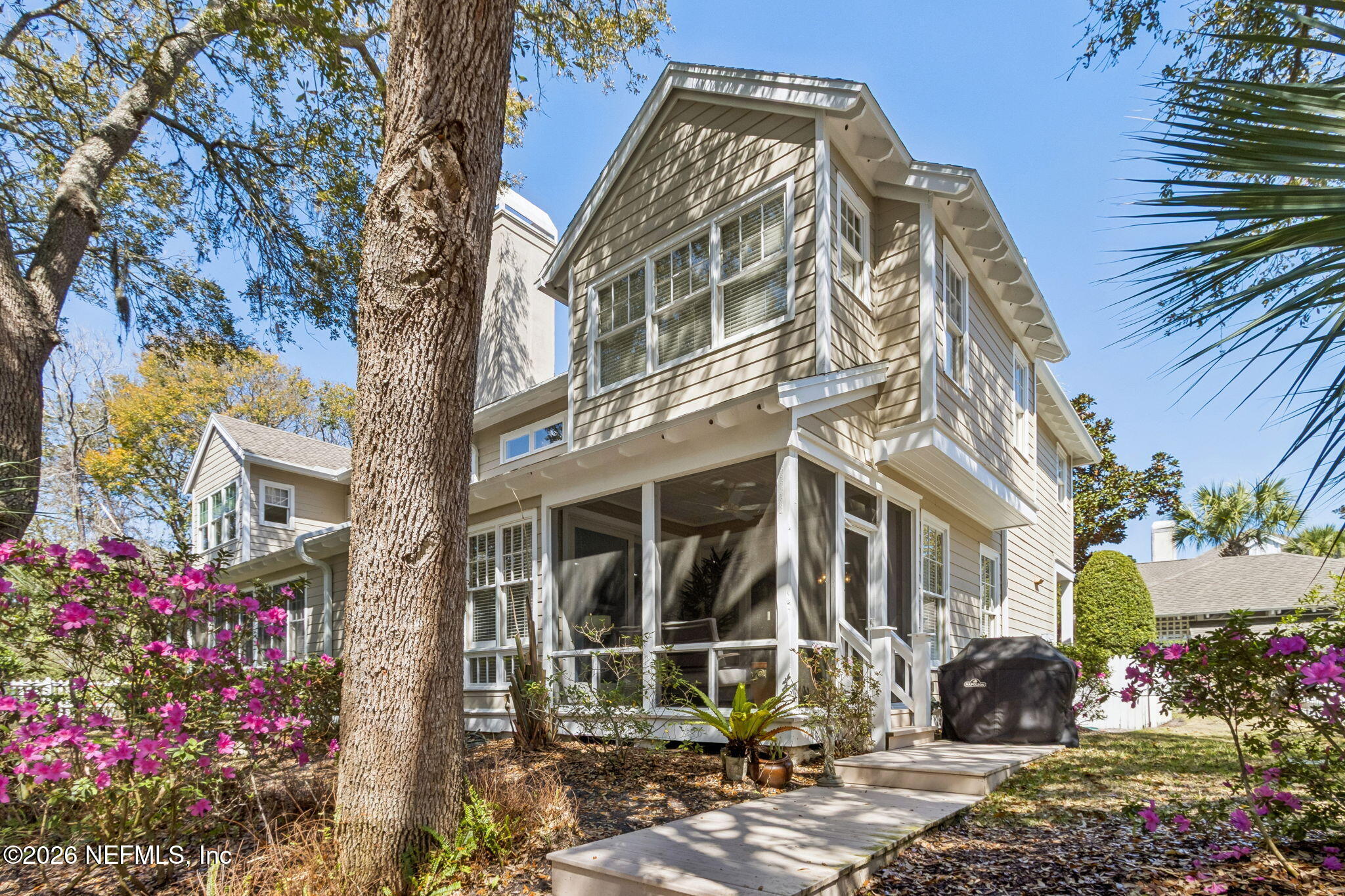 11 LITTLE DUNES Circle