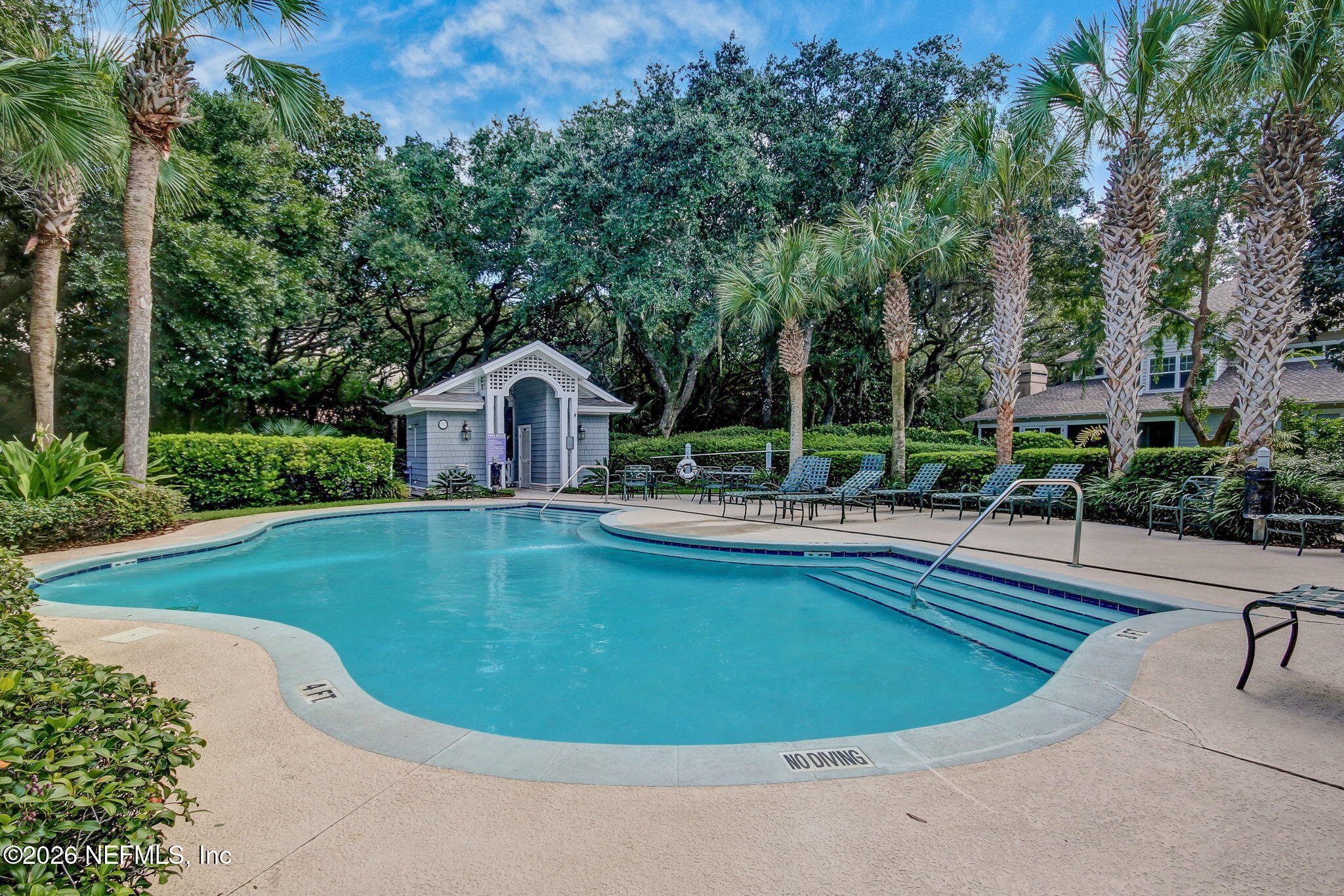 11 LITTLE DUNES Circle