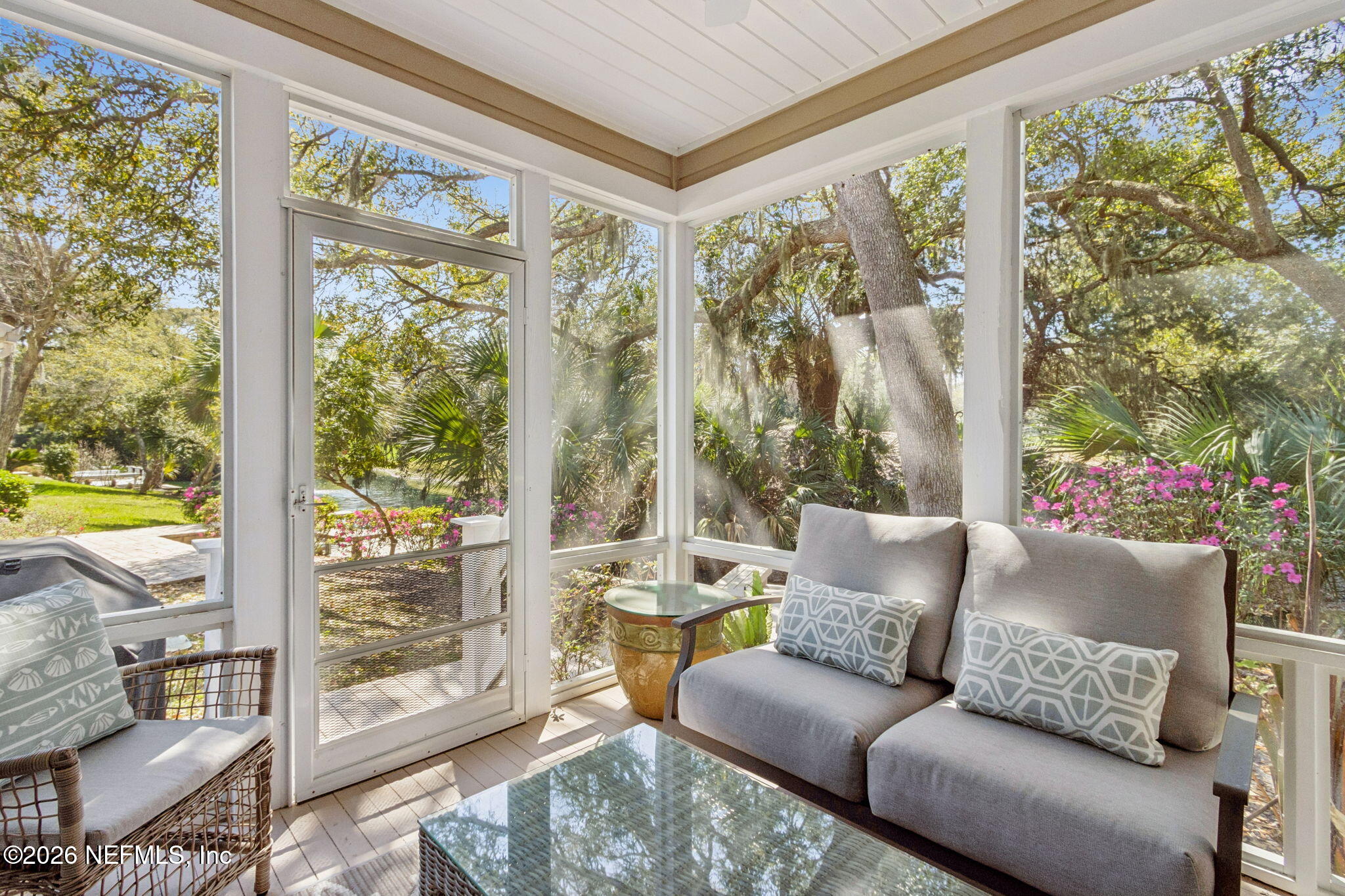 11 LITTLE DUNES Circle
