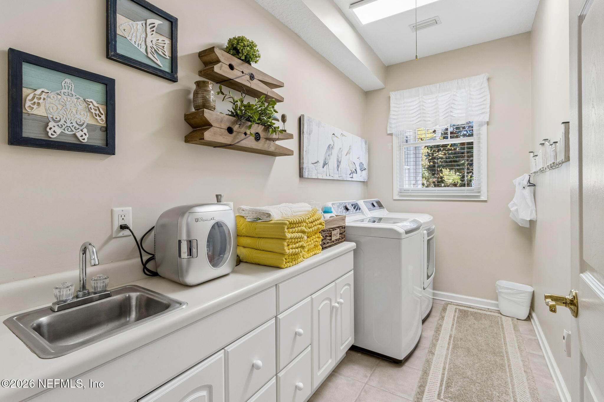 11 LITTLE DUNES Circle