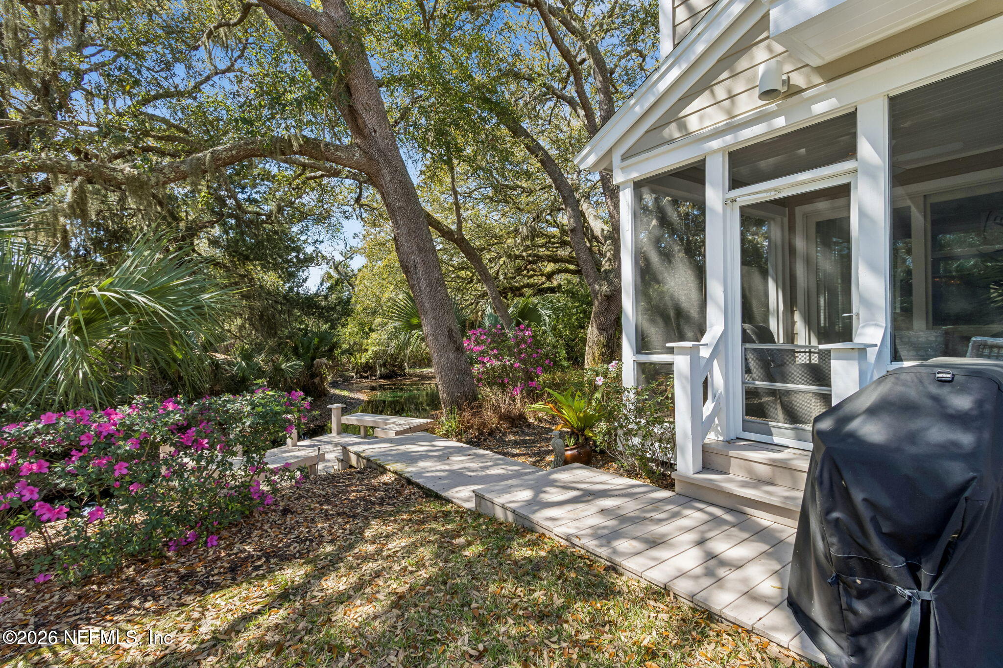 11 LITTLE DUNES Circle
